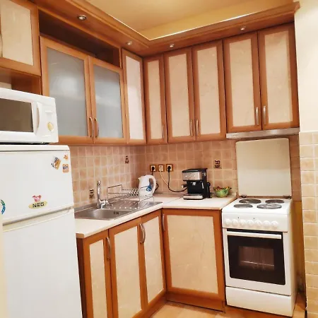 Eтаж от къща с двор в супер центъра Apartment Burgas
